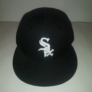 White Sox  Size 7 Baseball Cap